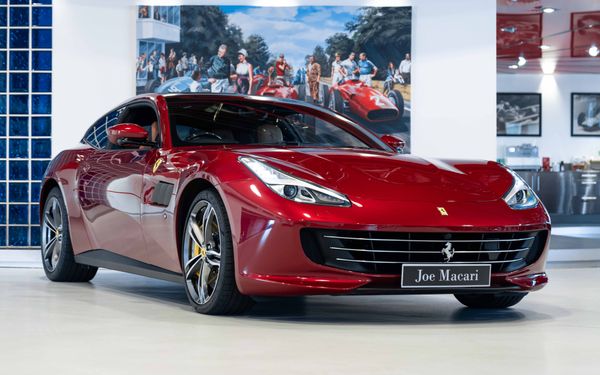 Ferrari GTC4 Lusso