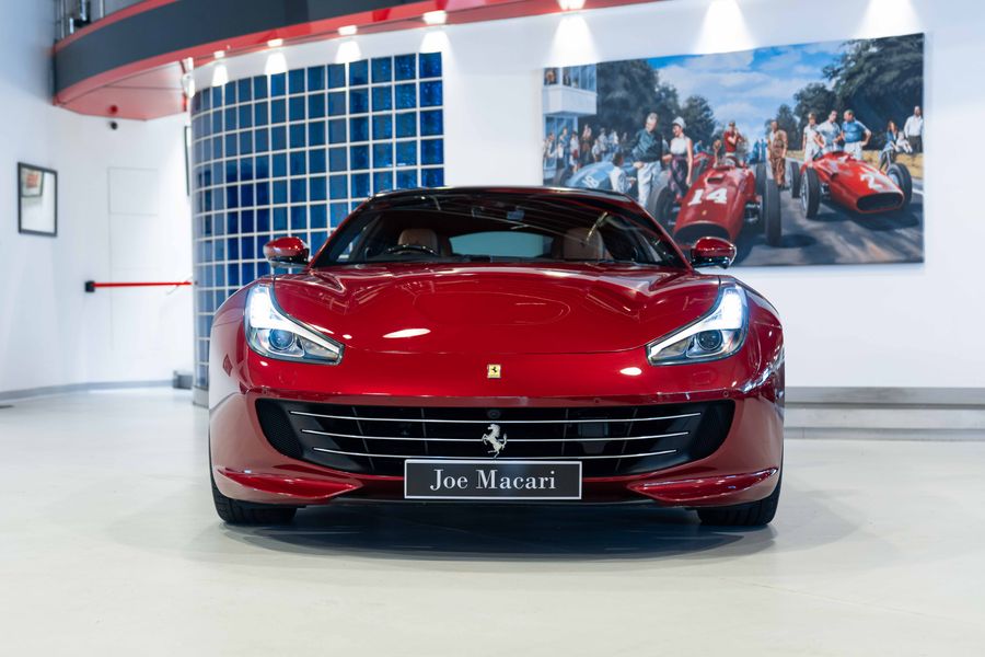 Ferrari GTC4 Lusso