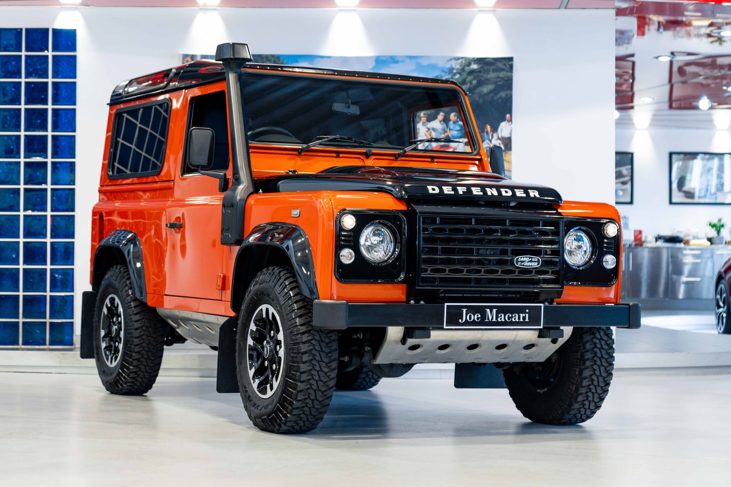 Land Rover Defender 90 Adventure