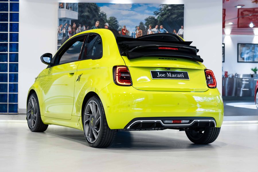 Abarth 500e C Scorpionissima