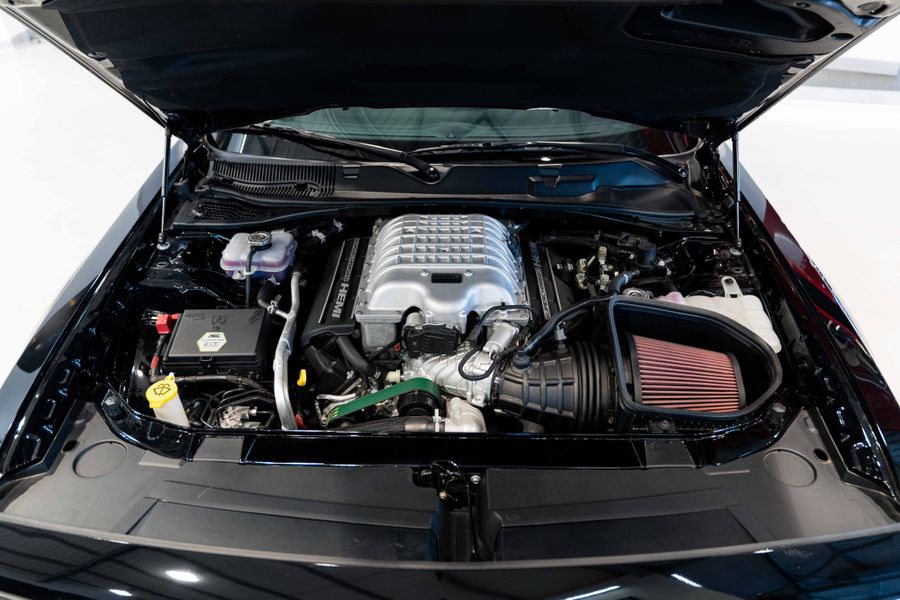 Dodge Challenger Hellcat Jailbreak