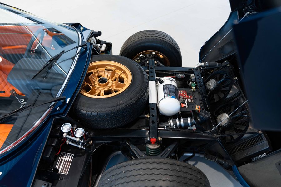Lamborghini Miura P400