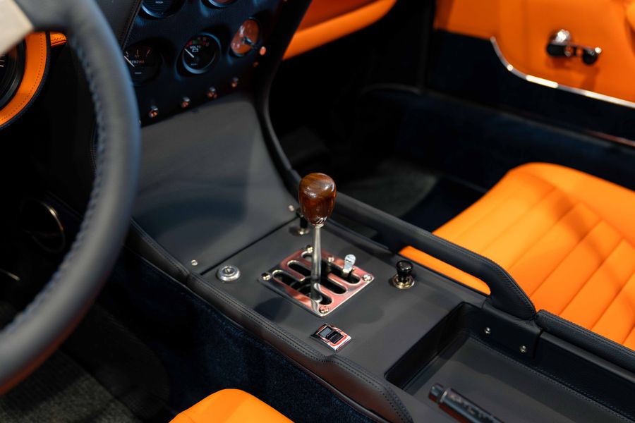 Lamborghini Miura P400