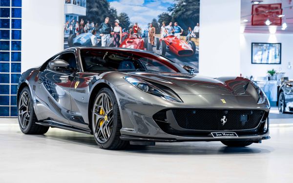 Ferrari 812 Superfast