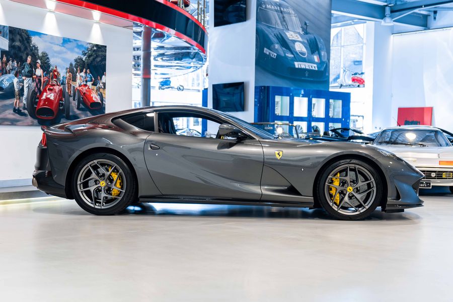 Ferrari 812 Superfast