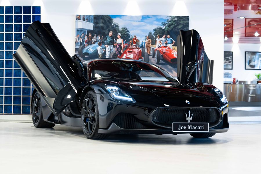 Maserati MC20