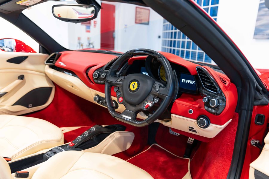 Ferrari 488 Spider