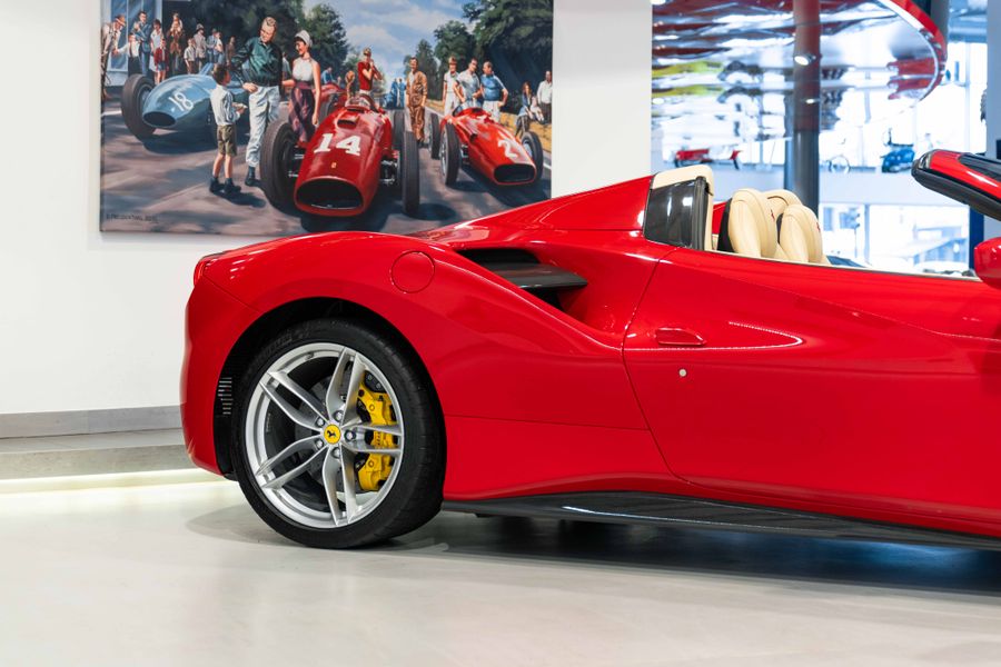 Ferrari 488 Spider