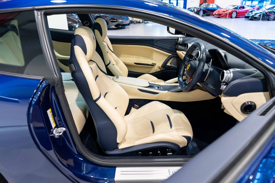 Ferrari GTC4 Lusso