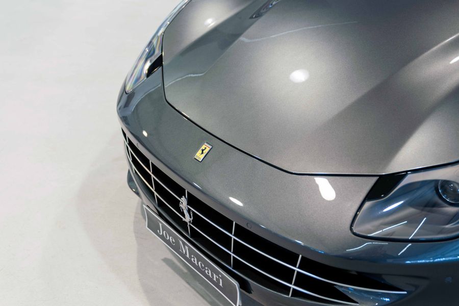 Ferrari FF