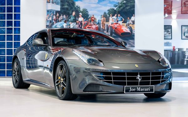Ferrari FF