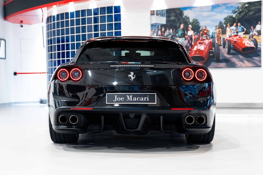 Ferrari GTC4 Lusso