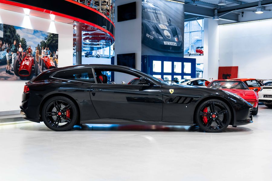 Ferrari GTC4 Lusso