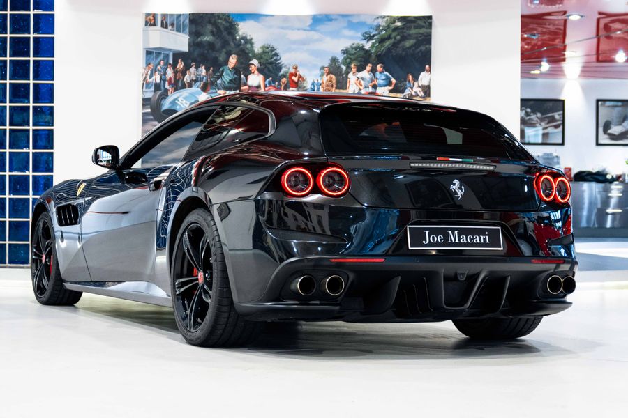 Ferrari GTC4 Lusso
