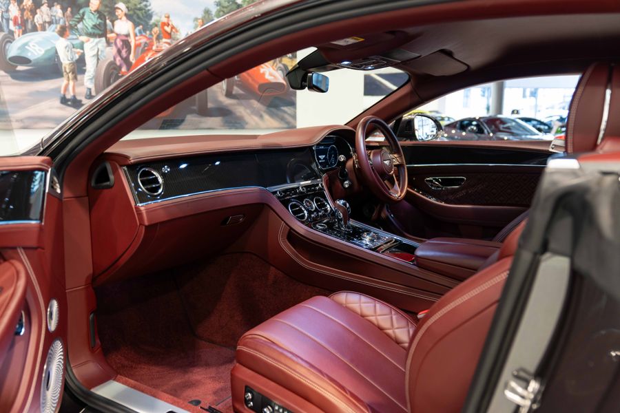 Bentley Continental GT V8