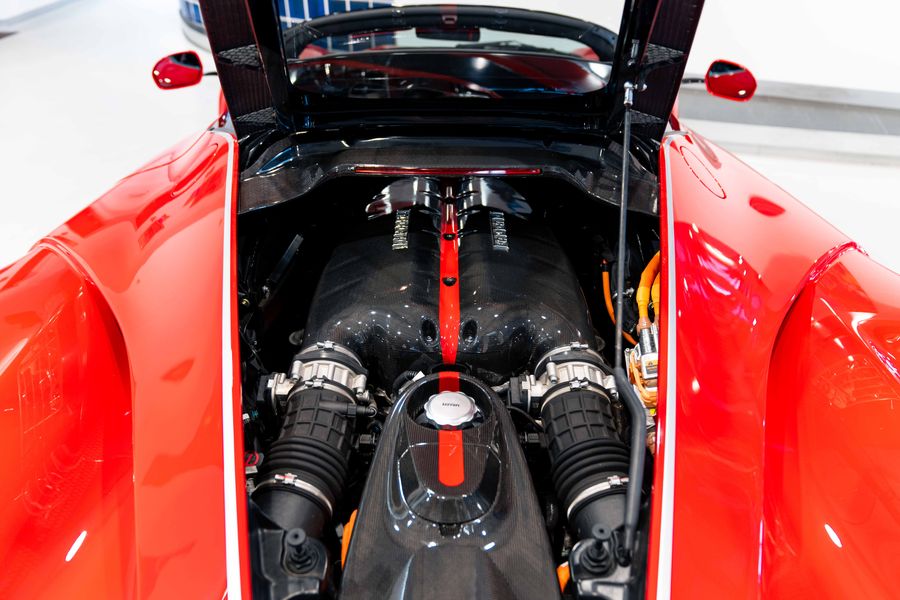 Ferrari LaFerrari Aperta