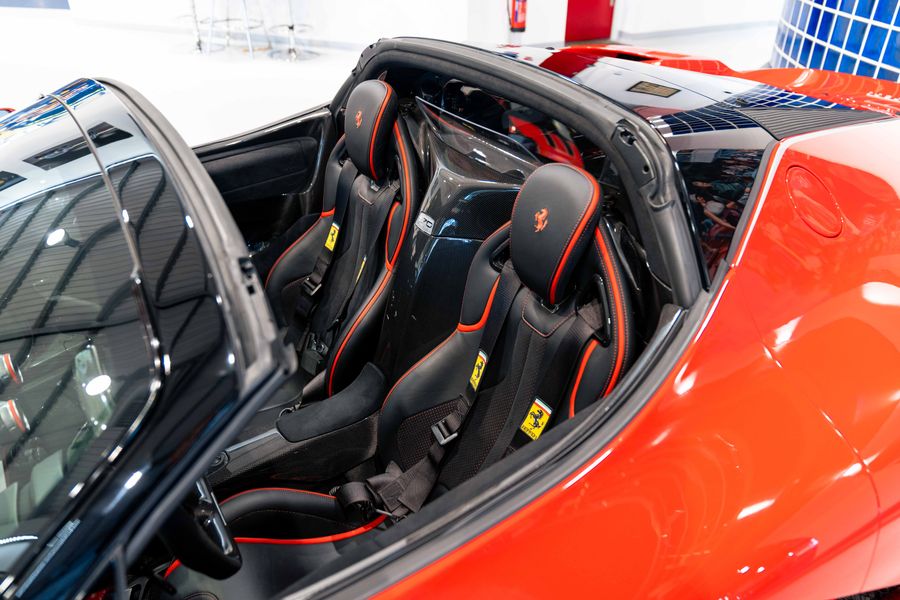 Ferrari LaFerrari Aperta