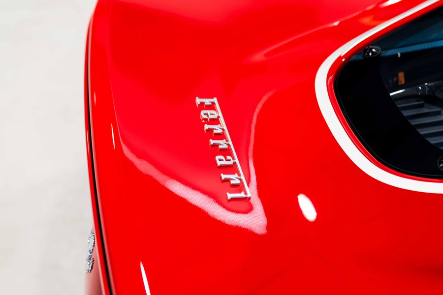 Ferrari LaFerrari Aperta