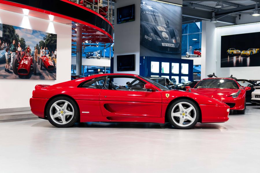 Ferrari F355 GTB