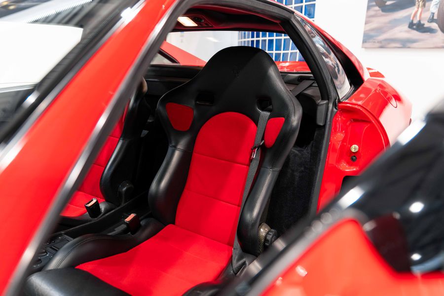 Ferrari F355 GTB