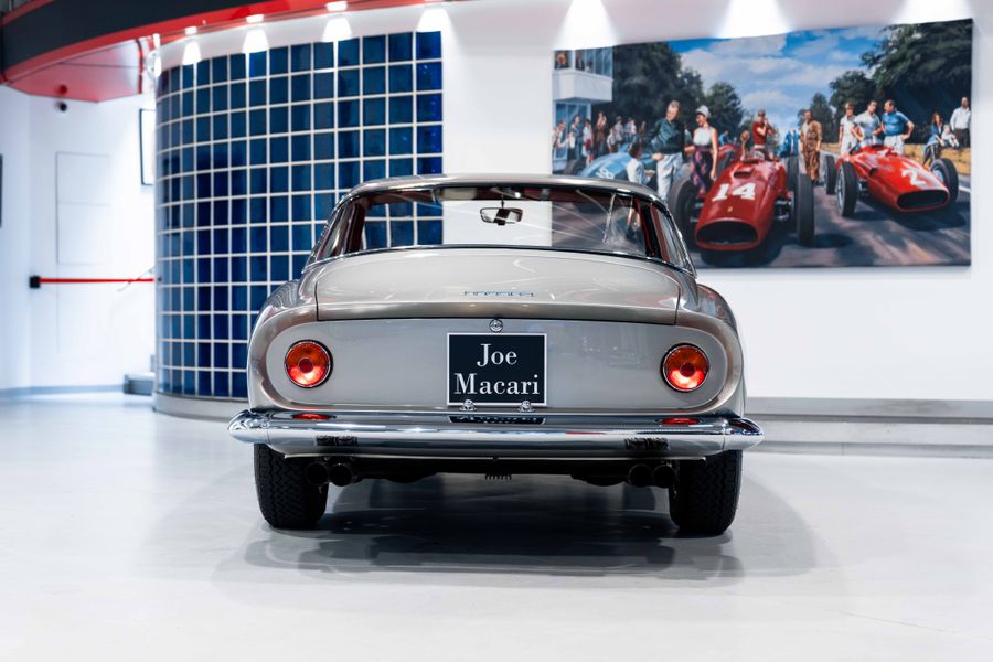 Ferrari 250 GT Lusso