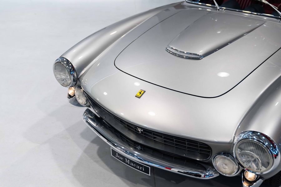 Ferrari 250 GT Lusso