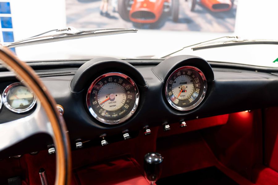 Ferrari 250 GT Lusso