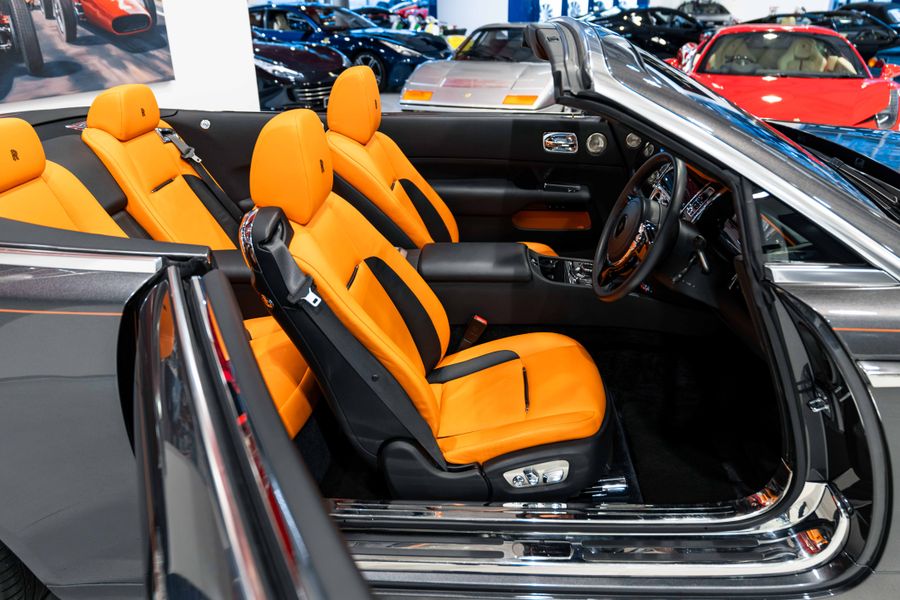 Rolls-Royce Dawn