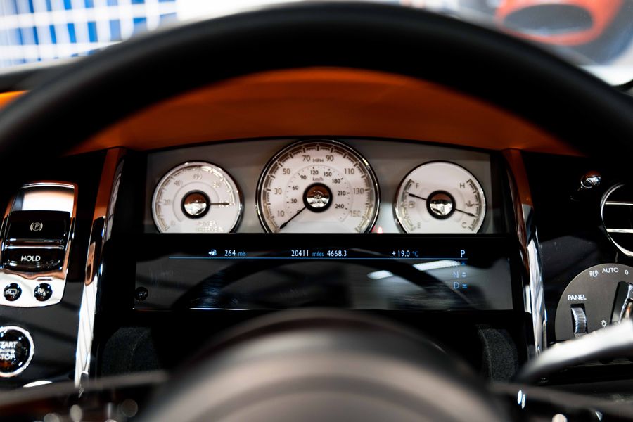 Rolls-Royce Dawn