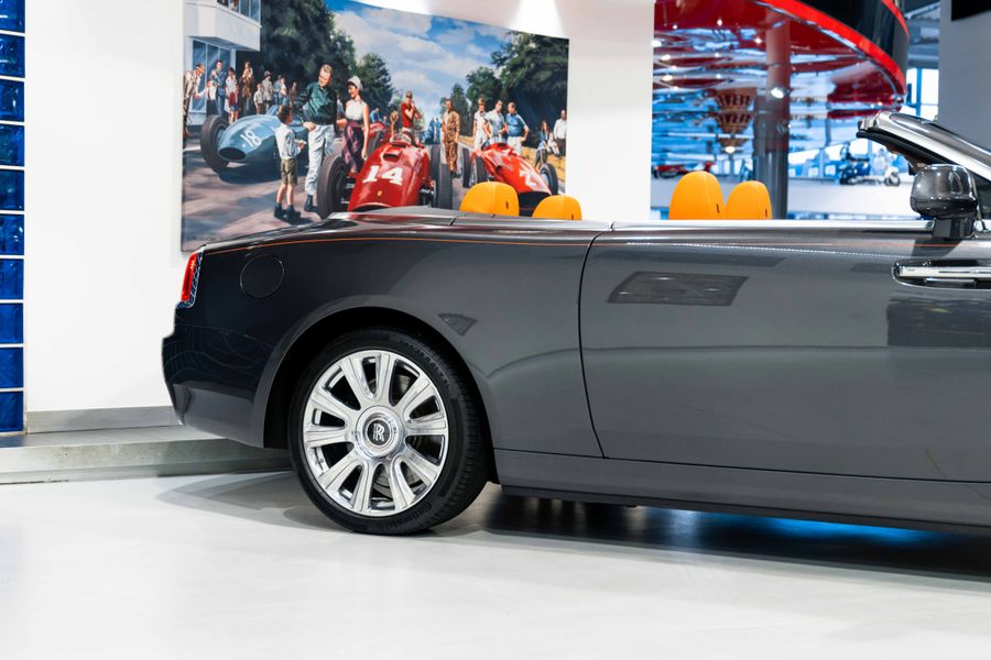 Rolls-Royce Dawn