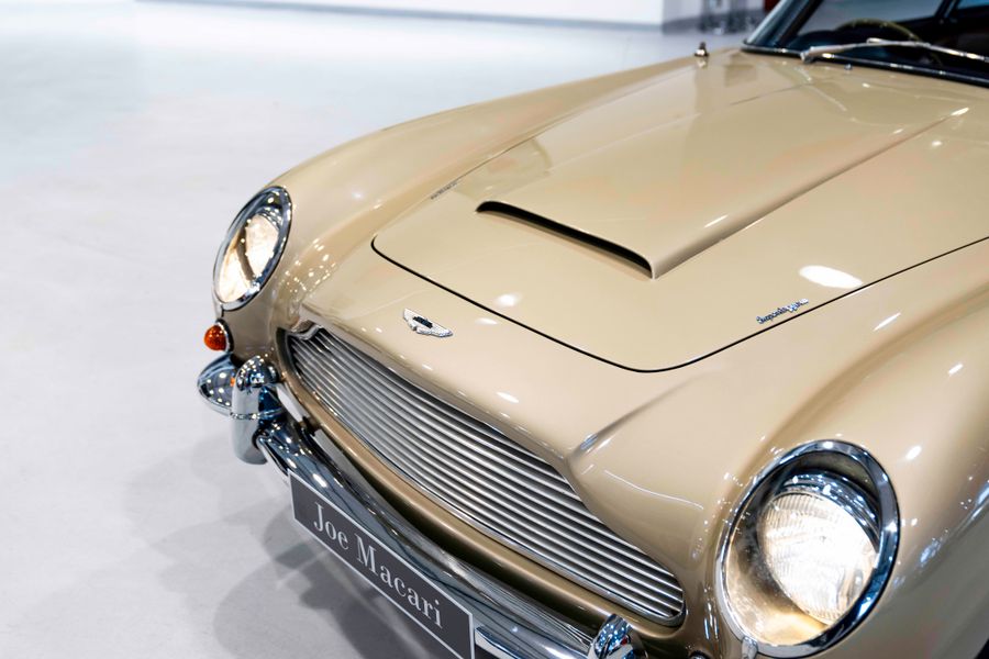 Aston Martin DB5