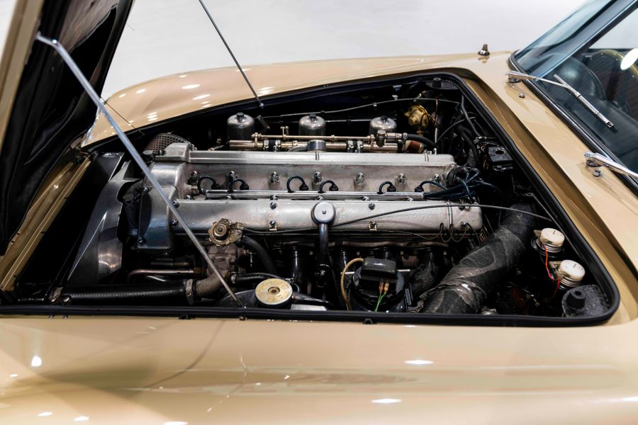 Aston Martin DB5