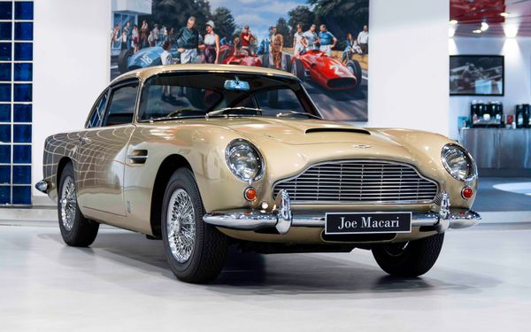 Aston Martin DB5