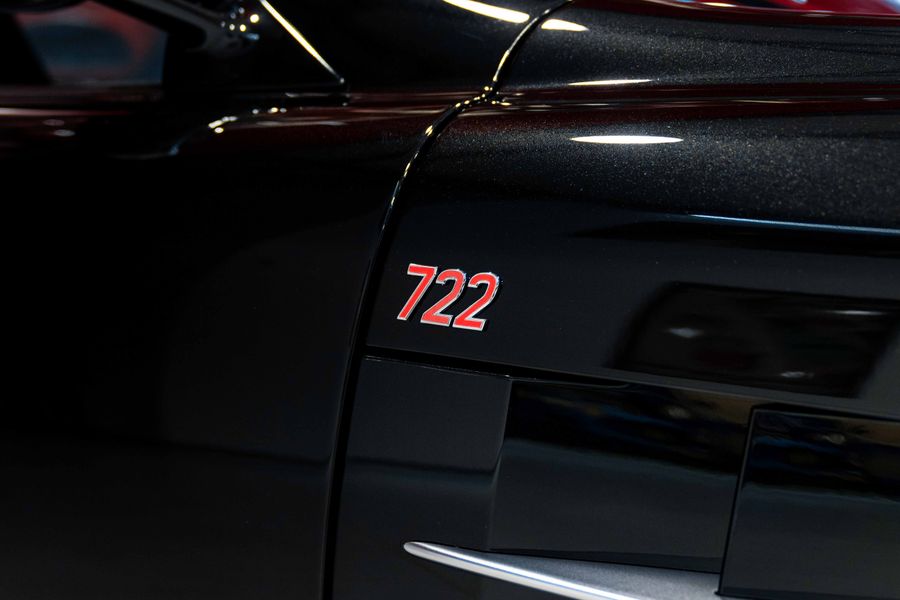 Mercedes-Benz SLR McLaren 722