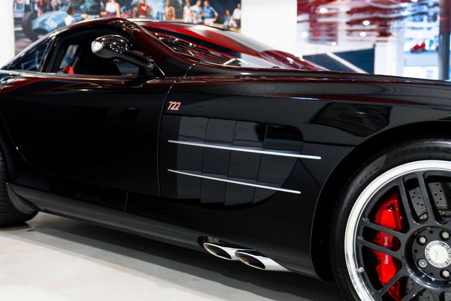 Mercedes-Benz SLR McLaren 722
