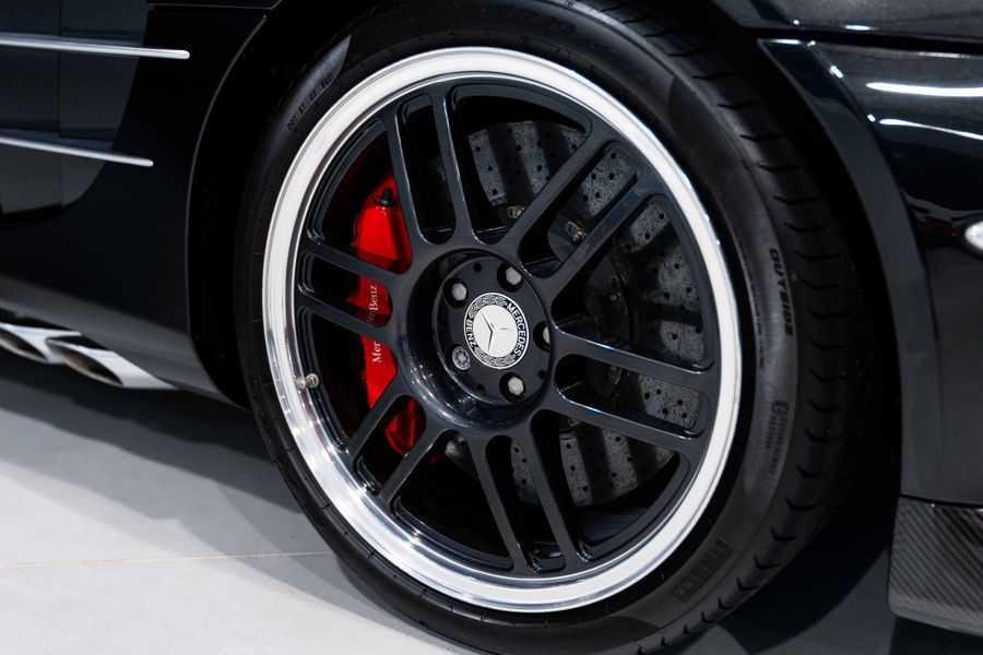 Mercedes-Benz SLR McLaren 722
