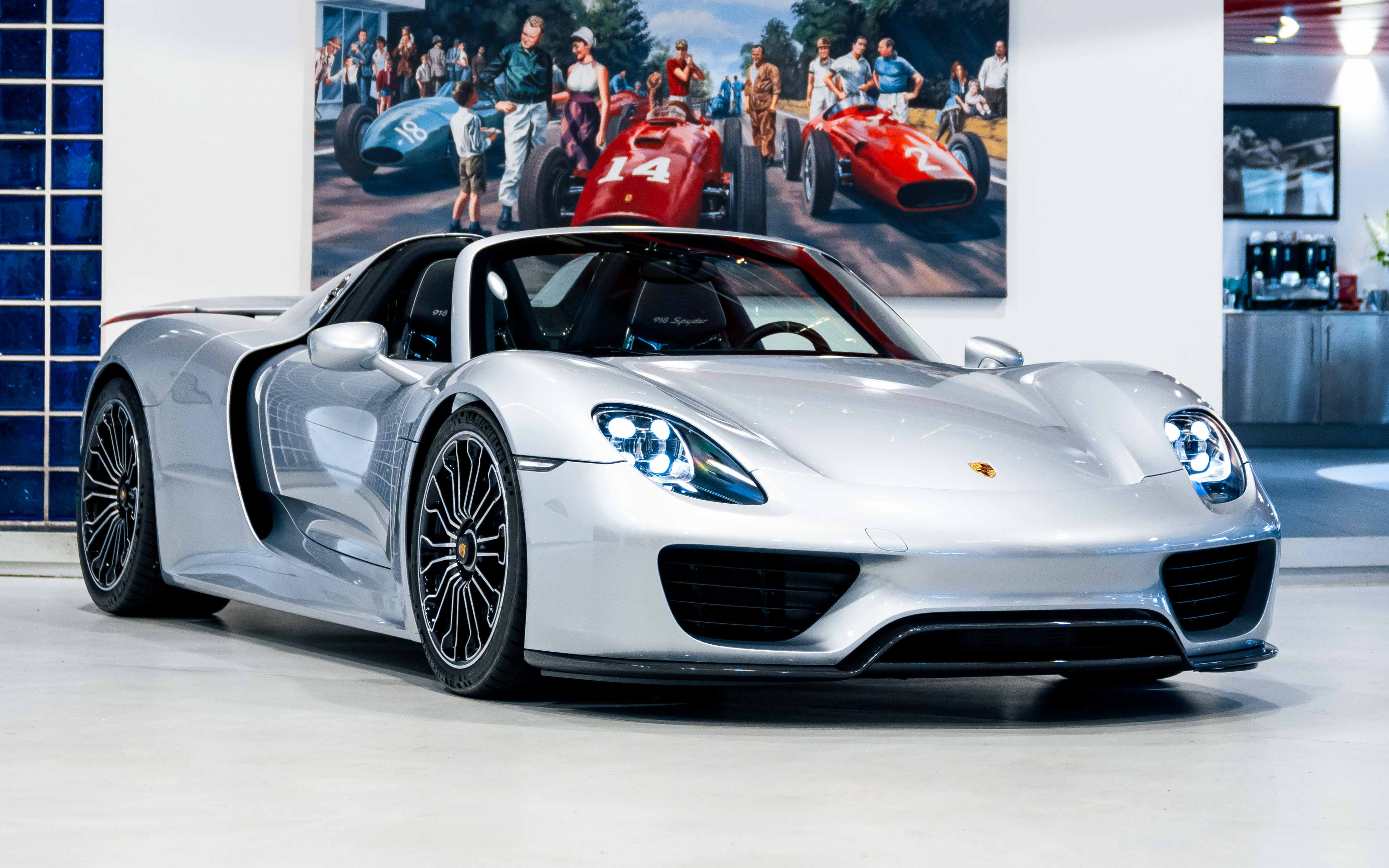 Porsche 918 Spyder Previously Sold | Joe Macari