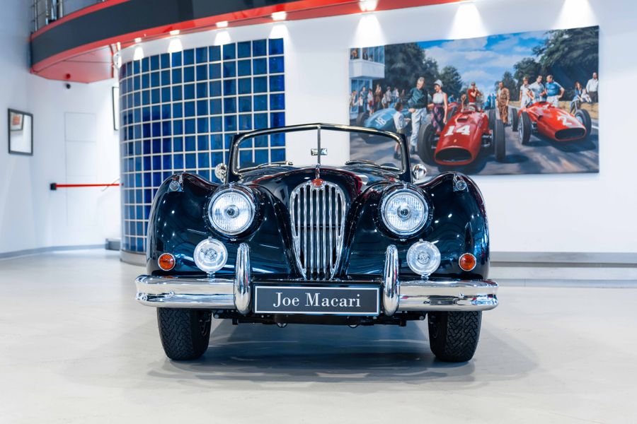Jaguar XK140 Drophead Coupe LHD
