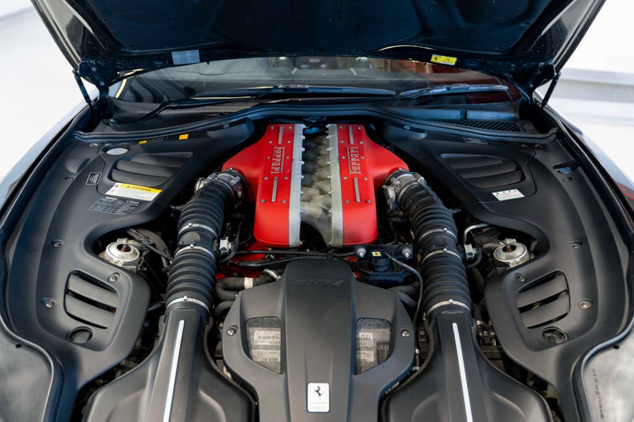 Ferrari GTC4 Lusso V12