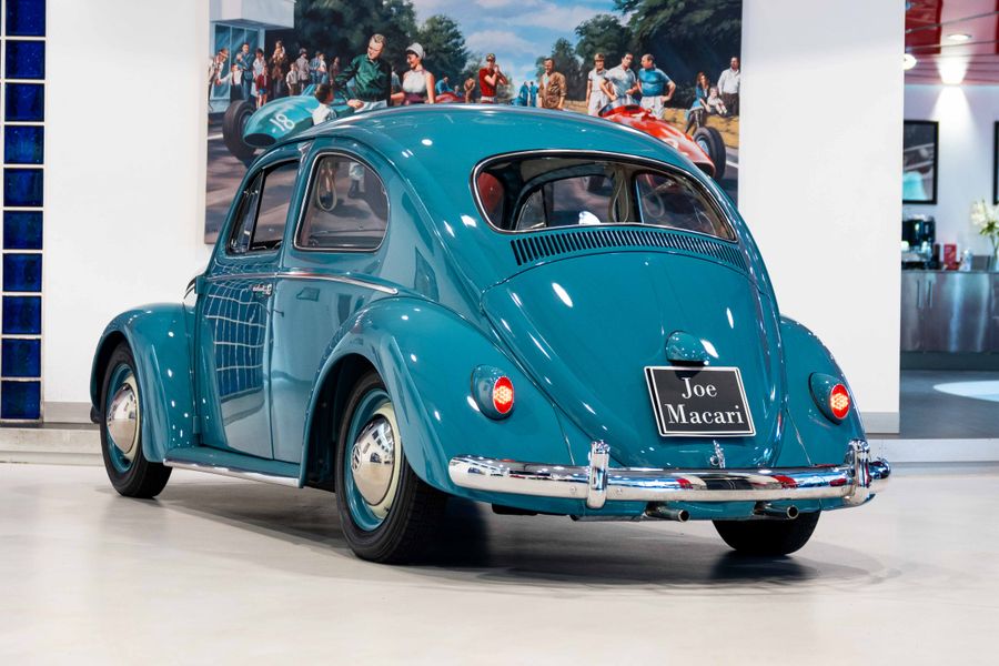 Volkswagen Beetle Sedan