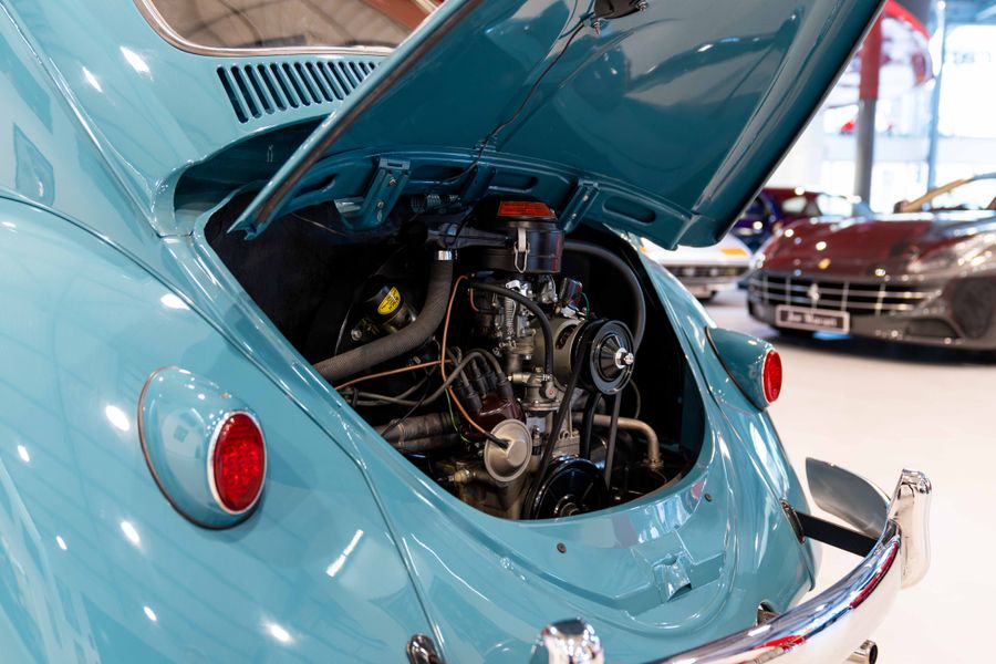 Volkswagen Beetle Sedan