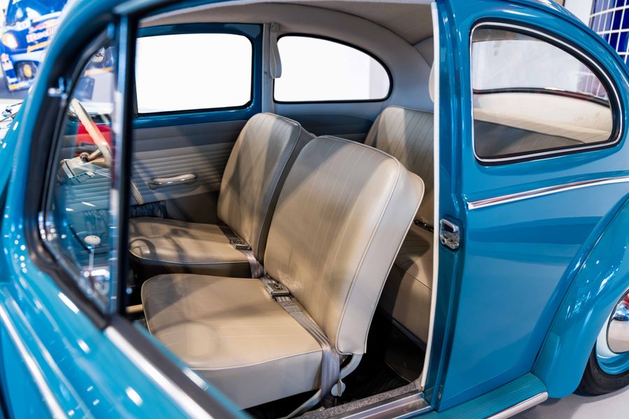 Volkswagen Beetle Sedan