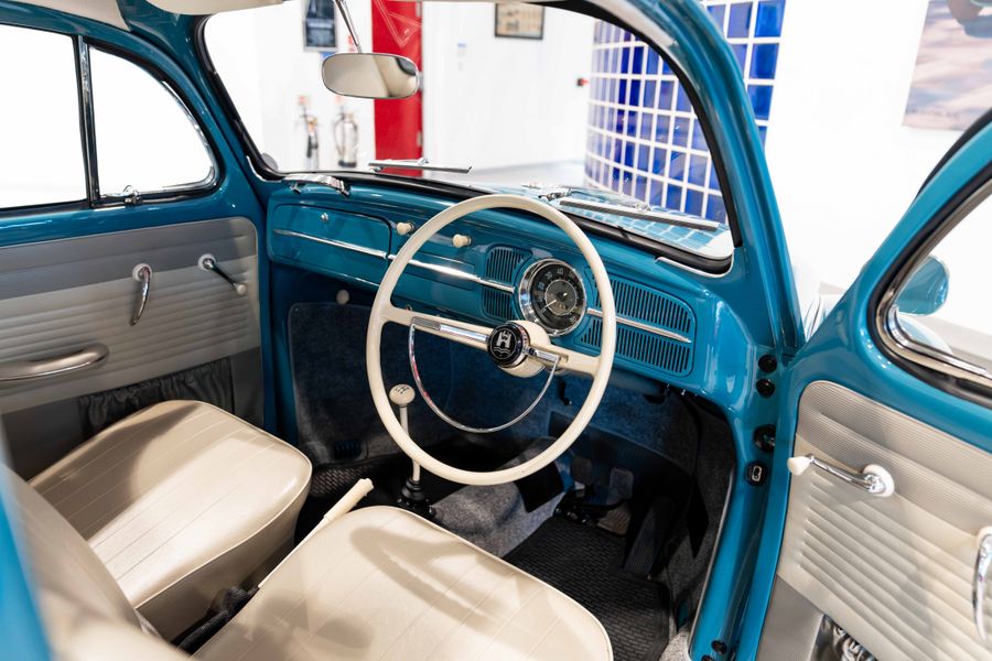 Volkswagen Beetle Sedan