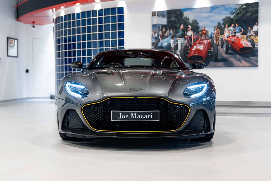 Aston Martin DBS Superleggera