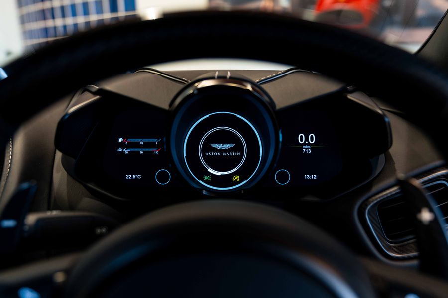 Aston Martin DBS Superleggera