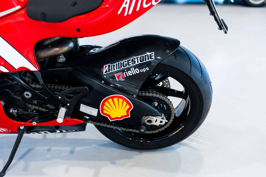 Ducati Desmosedici RR Team Version