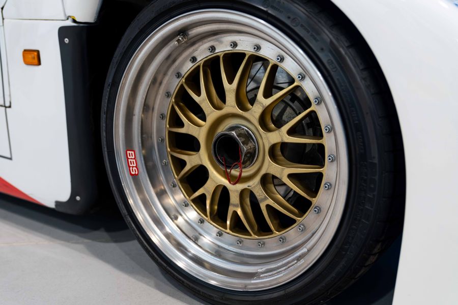 Porsche 962C Kremer