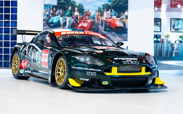 Aston Martin DBRS9