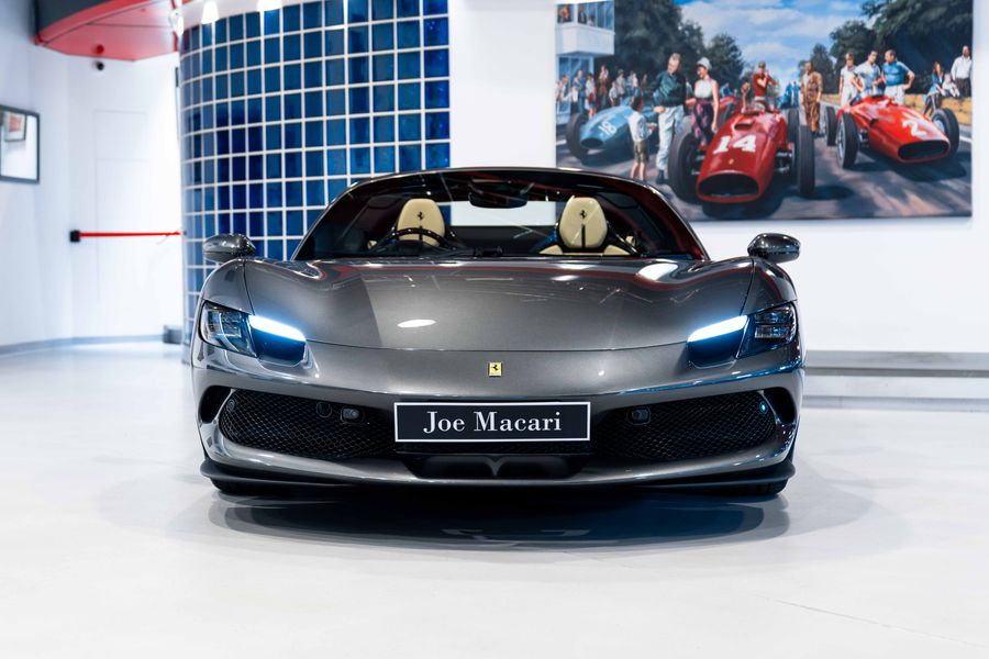 Ferrari 296 GTS