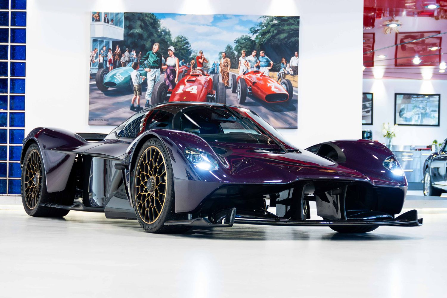 Aston Martin Valkyrie